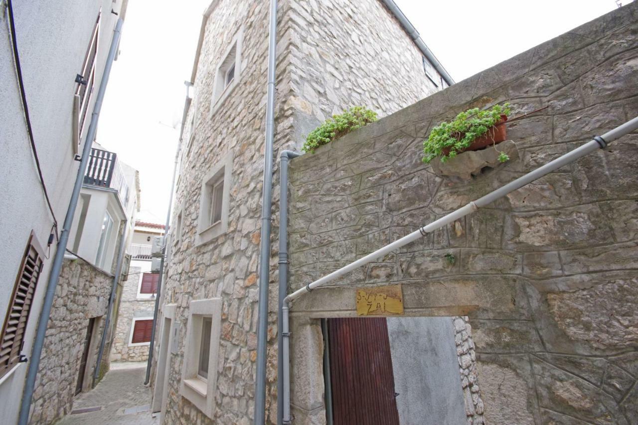 Zal Apartment Betina  Exterior photo