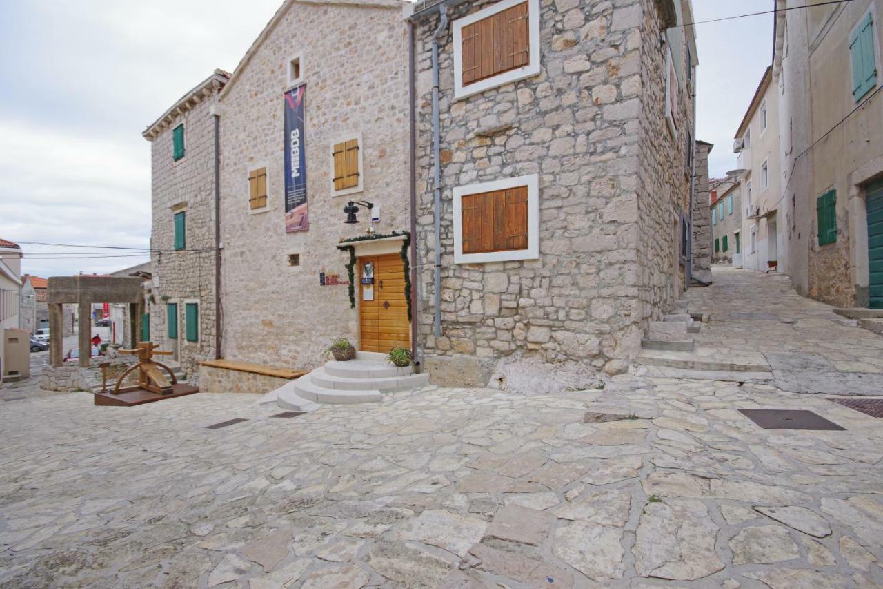 Zal Apartment Betina  Exterior photo