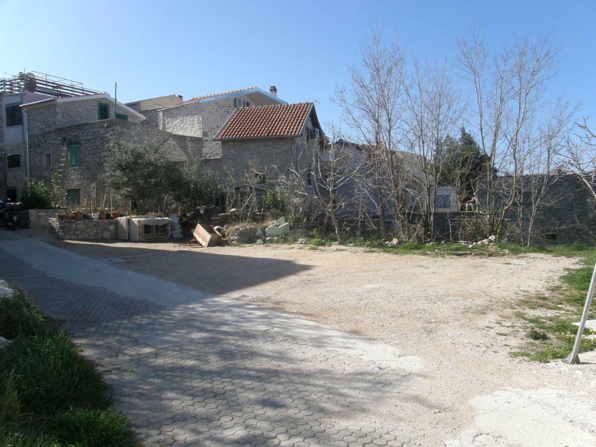 Zal Apartment Betina  Exterior photo
